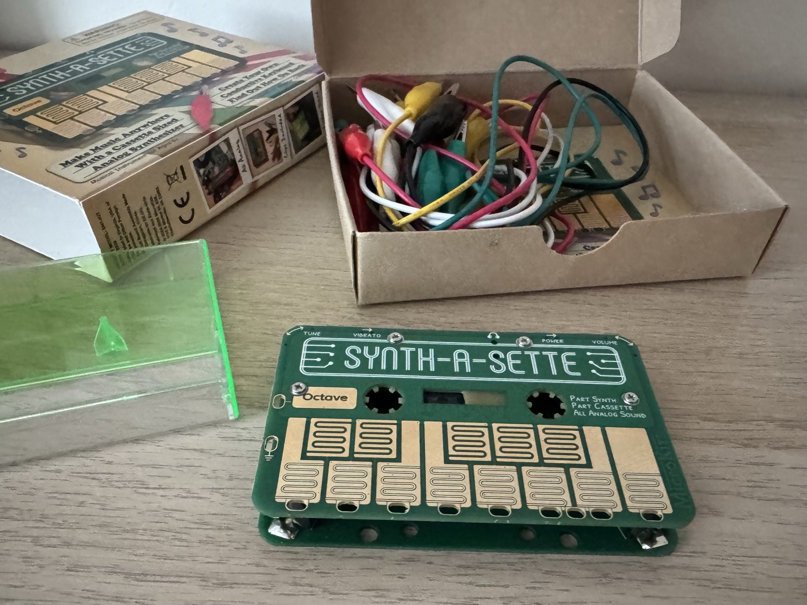 MicroKits SYNTH-A-SETTE Synth A Sette Pocket Synthesizer + Musical Keyboard NEW