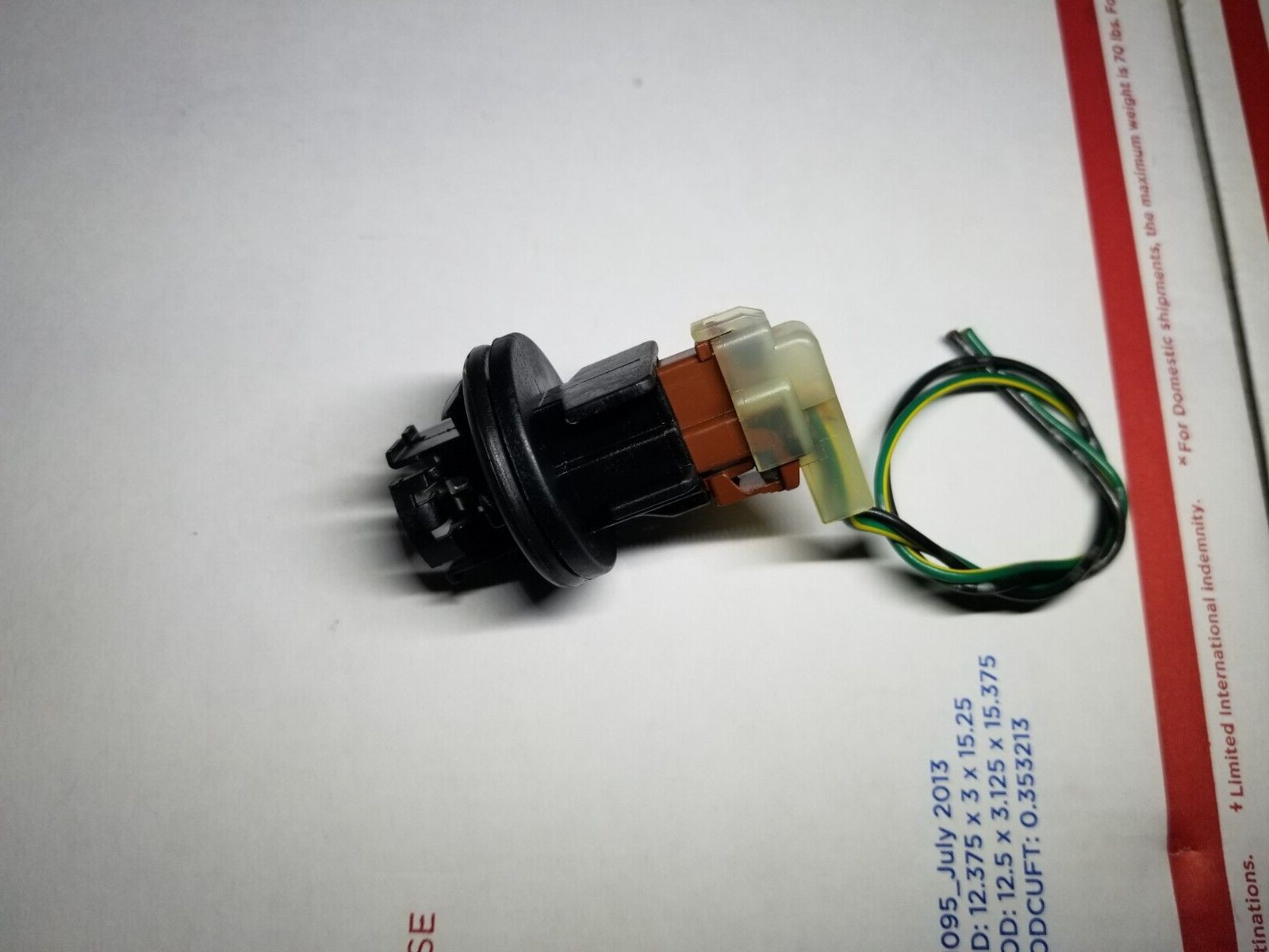 OEM 94-96 HONDA PRELUDE FRONT BUMPER TURN SIGNAL BLINKER LIGHT SOCKET+WIRE PLUG