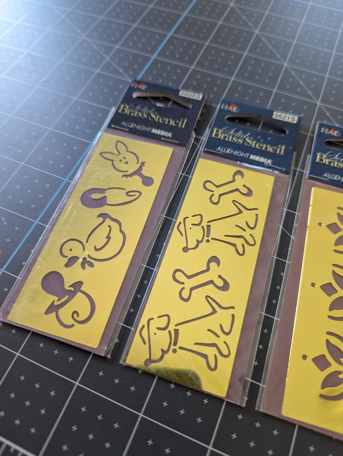 Plaid Embossing Stencils - Borders