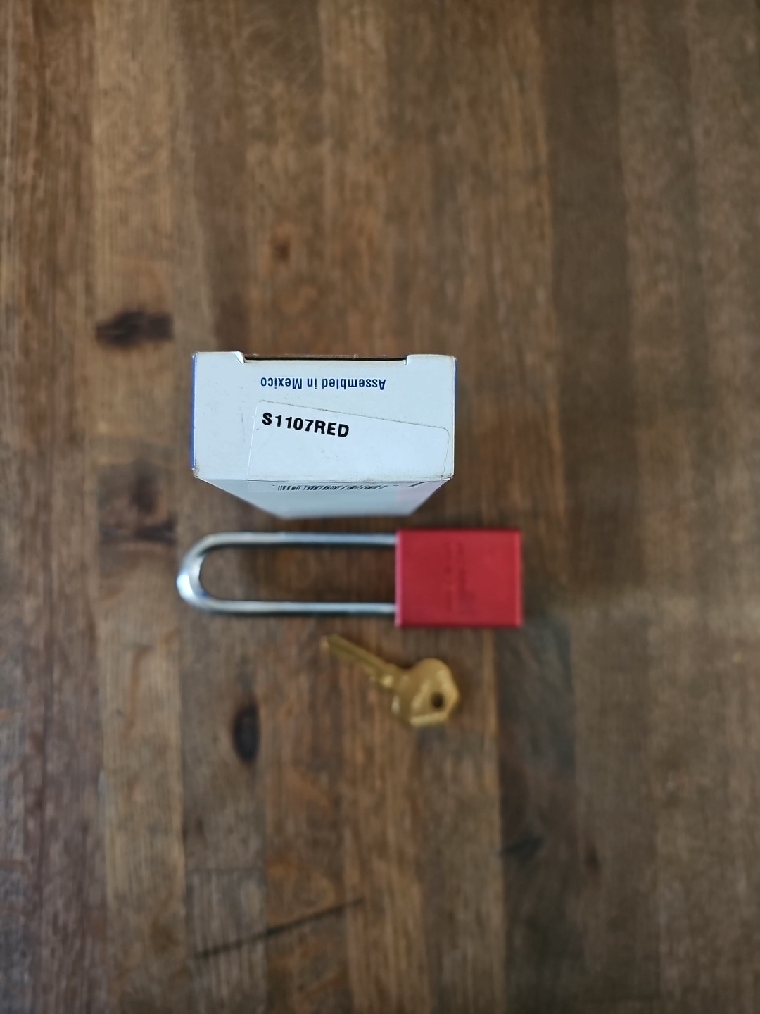 American Lock S1107Red