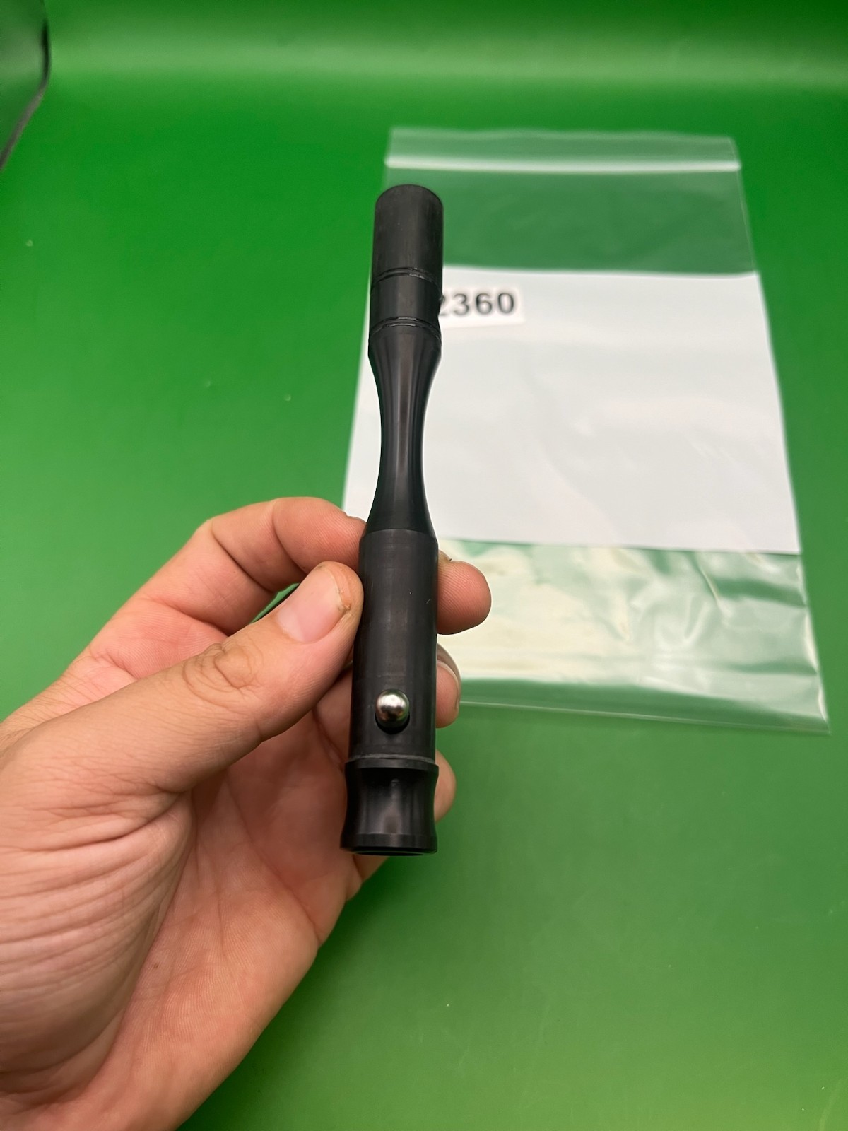 Autococker Bolt