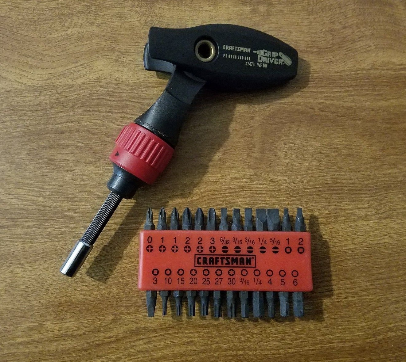 3 CRAFTSMAN PROFESSIONAL RATCHETING MAGNETIC ANGLE SCREWDRIVER + BIT SET 47473
