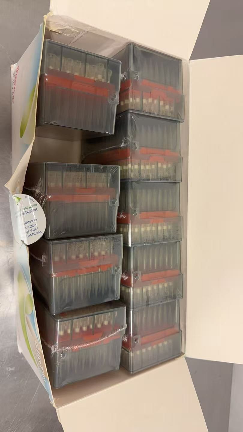 Thermo Scientific 94420513 ClipTip 300 uL Filtered, 9 boxes left