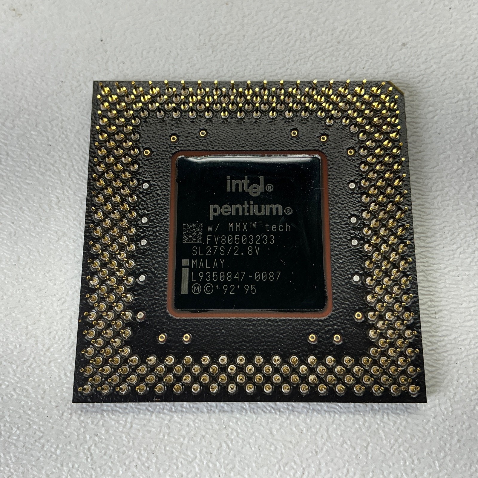 Lot of 10 Intel Pentium MMX 200MHz FV80503200 SL27J Socket 7 CPUs Original Tray