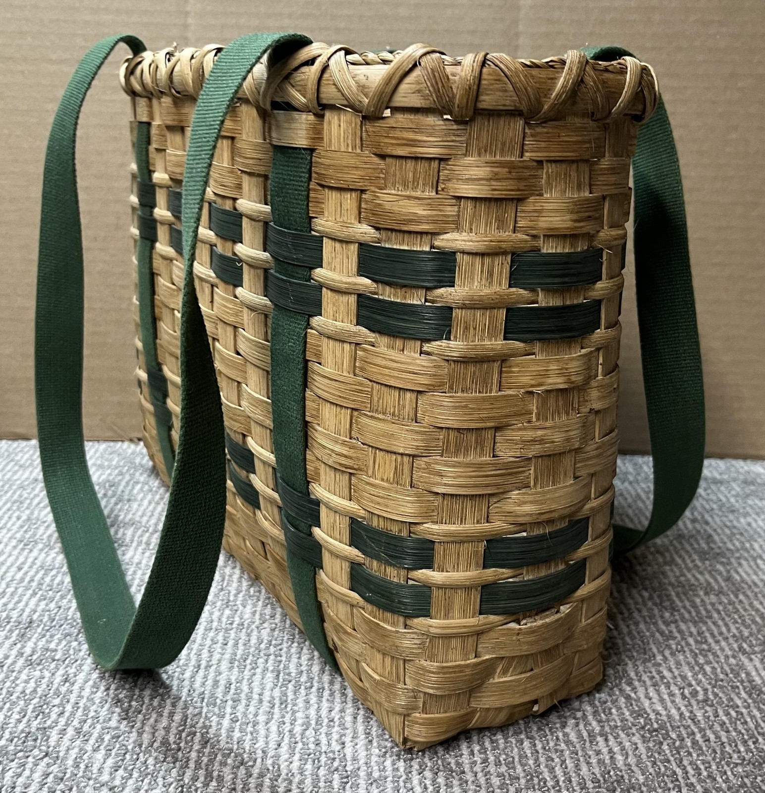 Vintage Wicker Basket Tote Bag Green Straps Primitive Medium Storage Decor