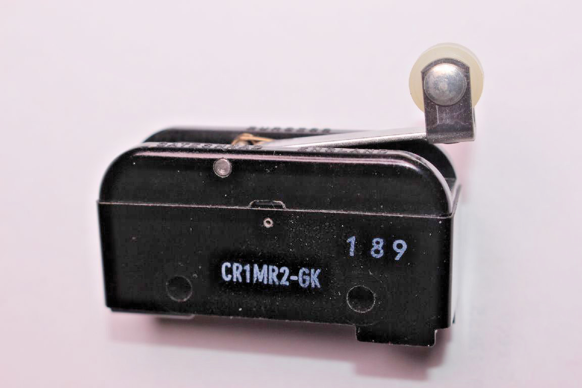 2pcs Micro Switch NR83 Burgess with Roller CR1MR2-GK 250V 16A 50x18 H40mm