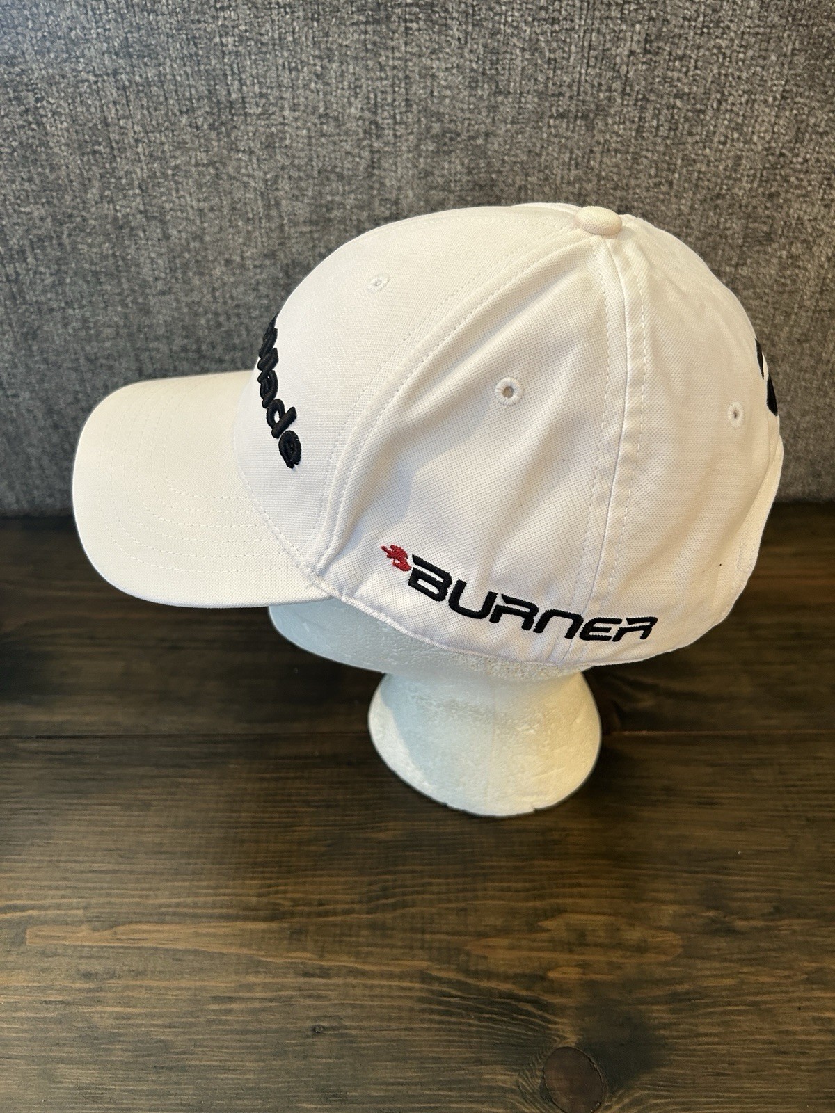 TaylorMade R7 Burner Golf Hat White Strap Back Cap Tmax