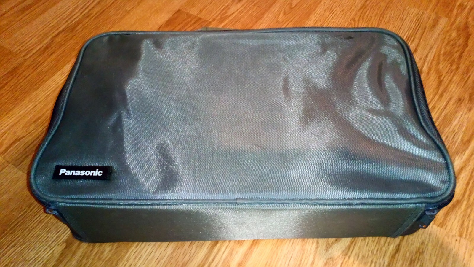 Panasonic LCD projector PT-LC76E 