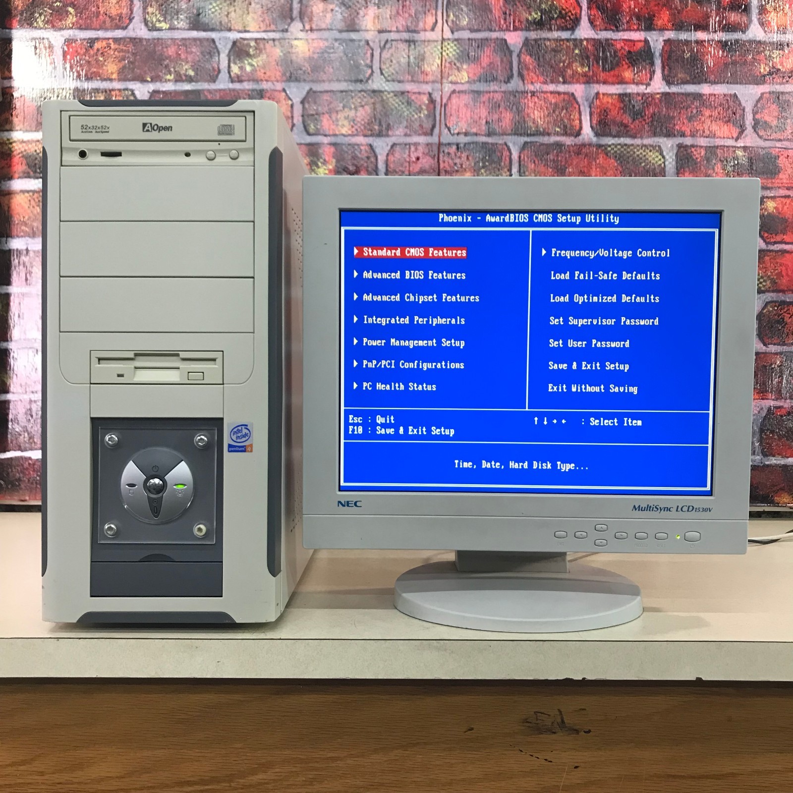 Classic Custom Beige ATX Retro Gaming PC 1.5GB RAM Works Great No HDD