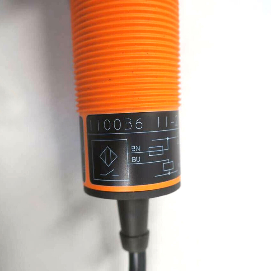 IFM II0036 IIA-2015-ABOA/6M Proximity Switch Sensor New