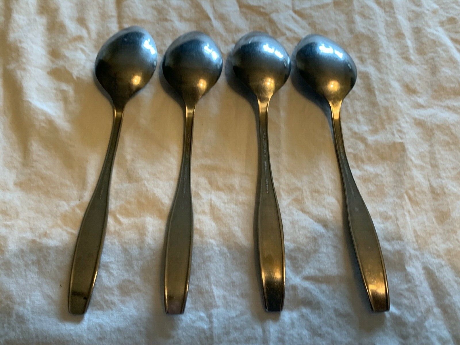 Customcraft "CUS 10" Stainless Textured Handles JAPAN 4 Teaspoons Flatware