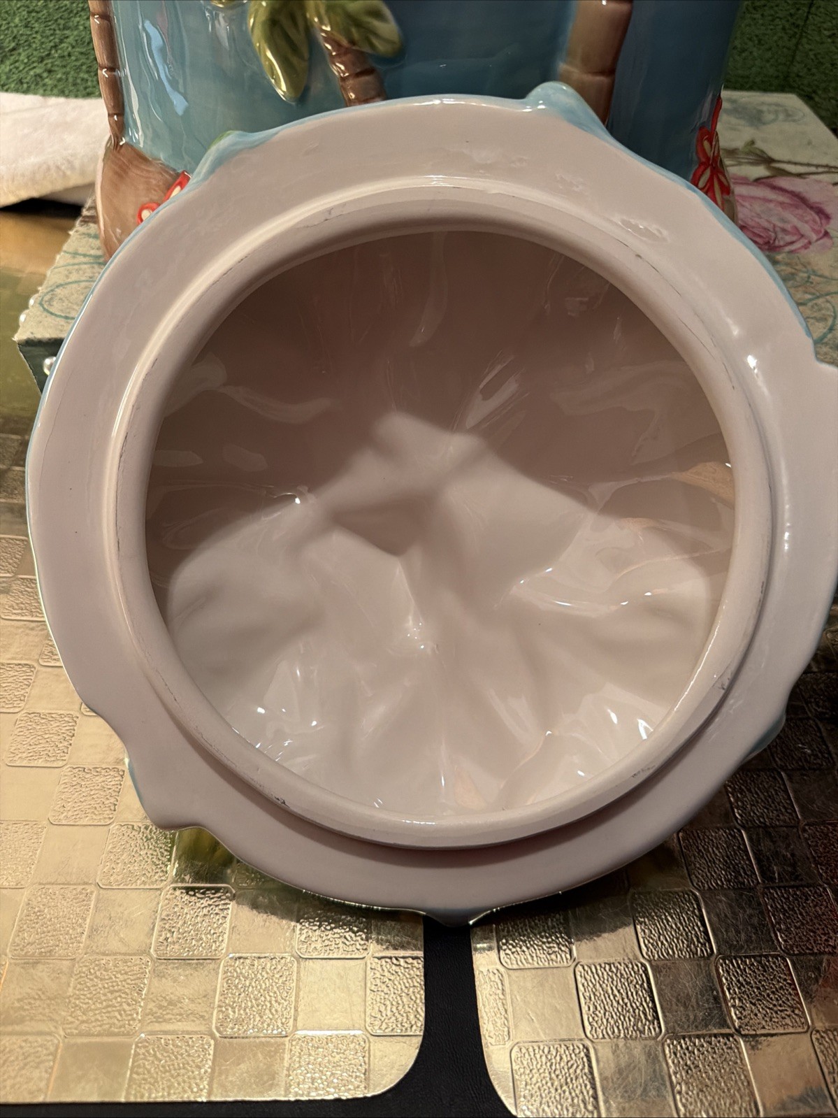 Juice Ceramic Dispenser With Monkeys Palms design