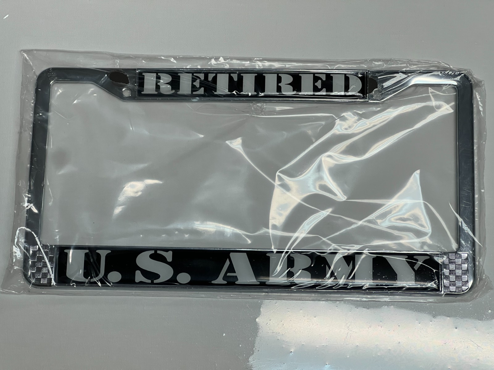US ARMY RETIRED CHROME METAL LICENSE PLATE FRAME
