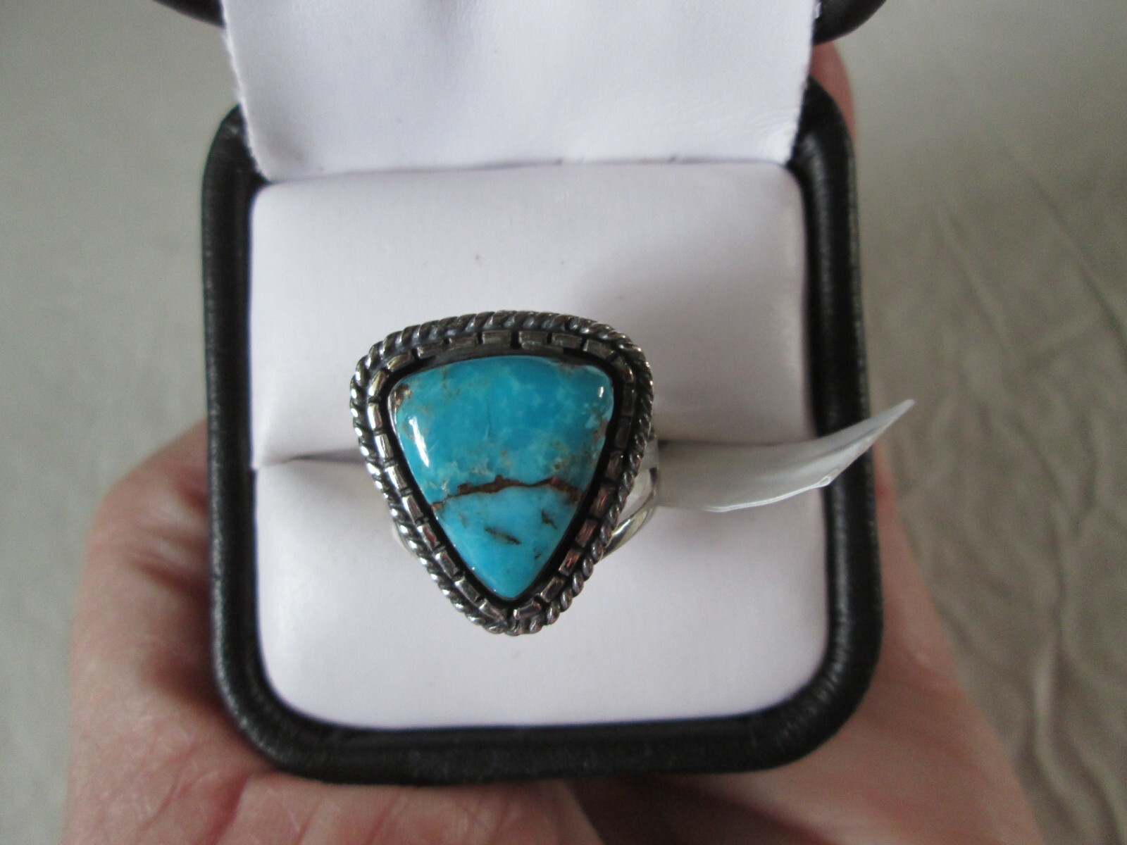 Santa Fe Style Mojave Turquoise Sterling Silver Ring (Size 7) 7.00 ctw