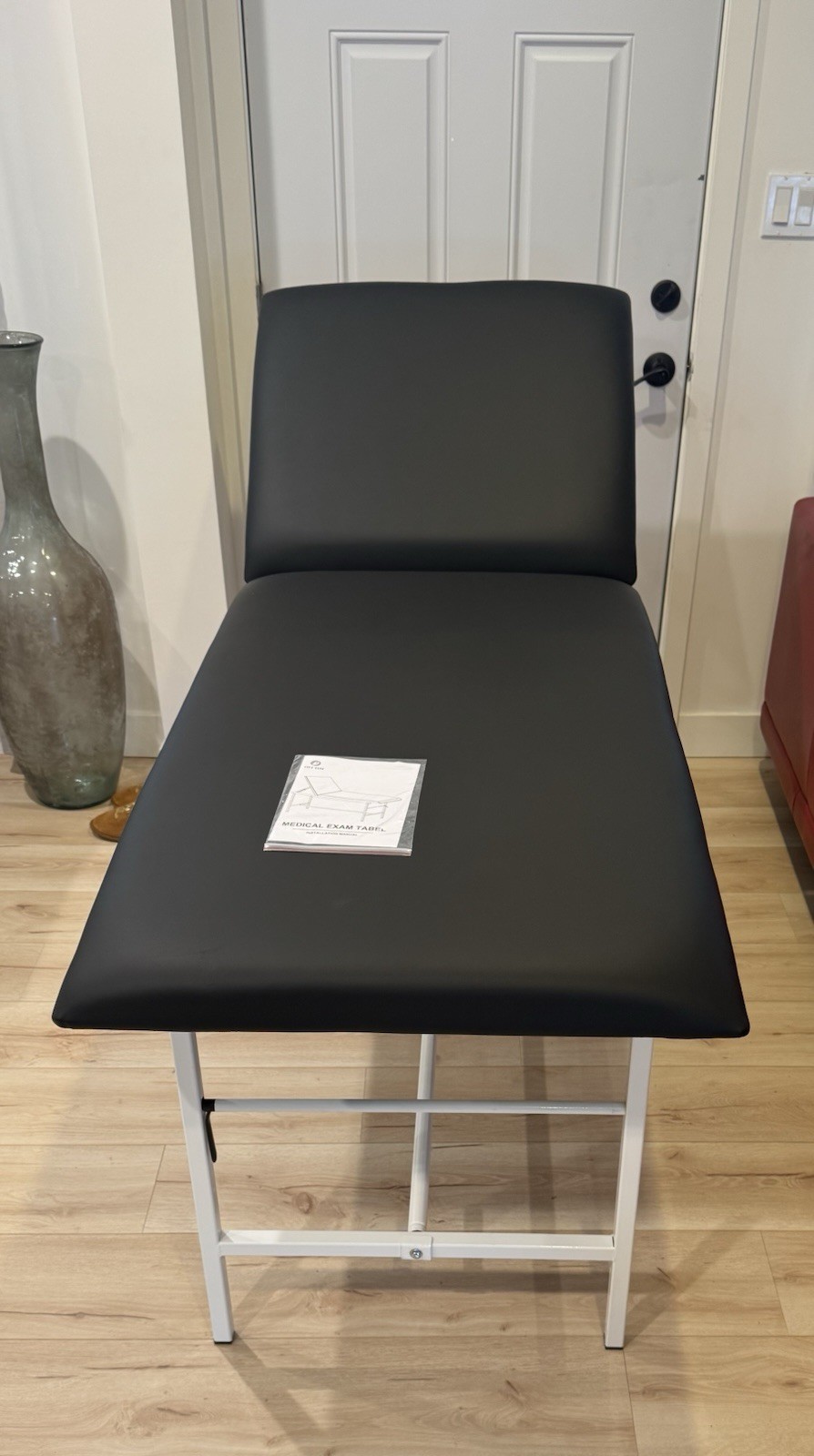 Adjustable Exam Therapy Table Bed with Paper Dispenser with Adjustable Swive