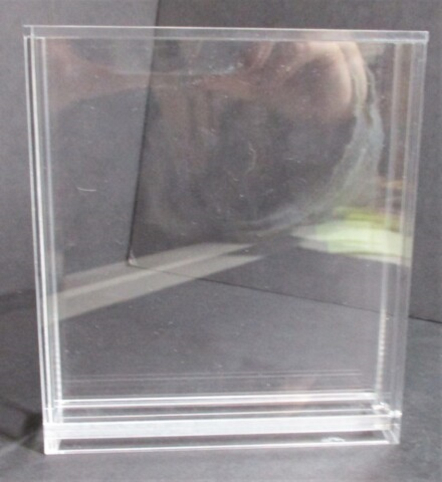 NES Loose Cartridge Acrylic Display (60032)