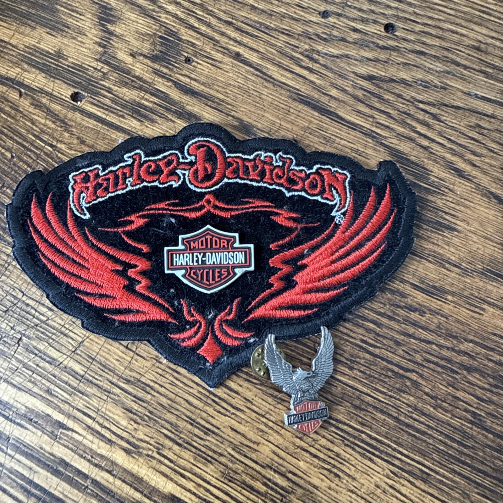 Vintage 80’s 90’s Harley Davidson Motorcycles 6 Inch Wings Patch & Pin Global