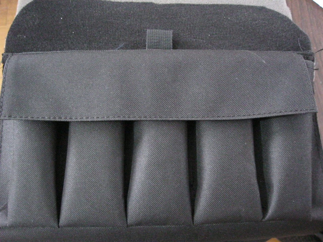 Explorer Two ner 600D polyester Case, Black