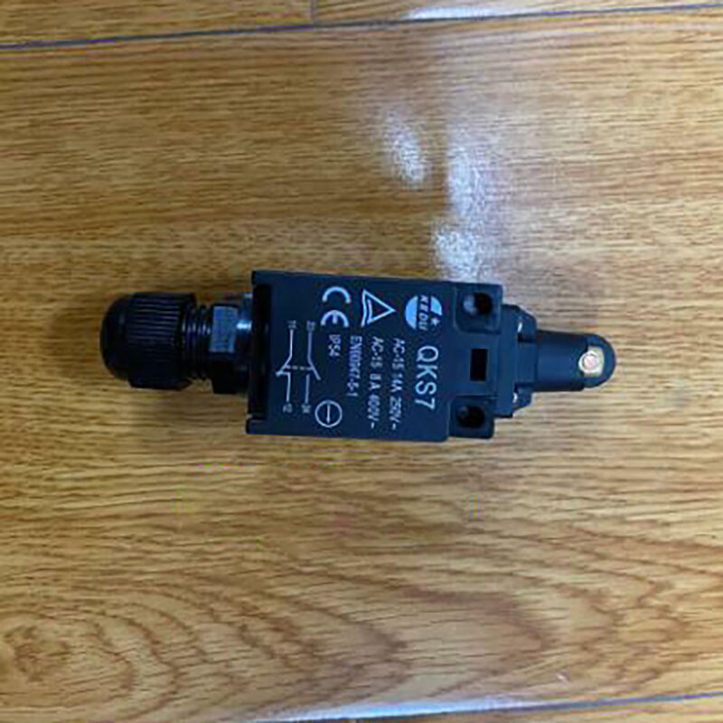 1PCS For  limit switch  QKS7 micro switch