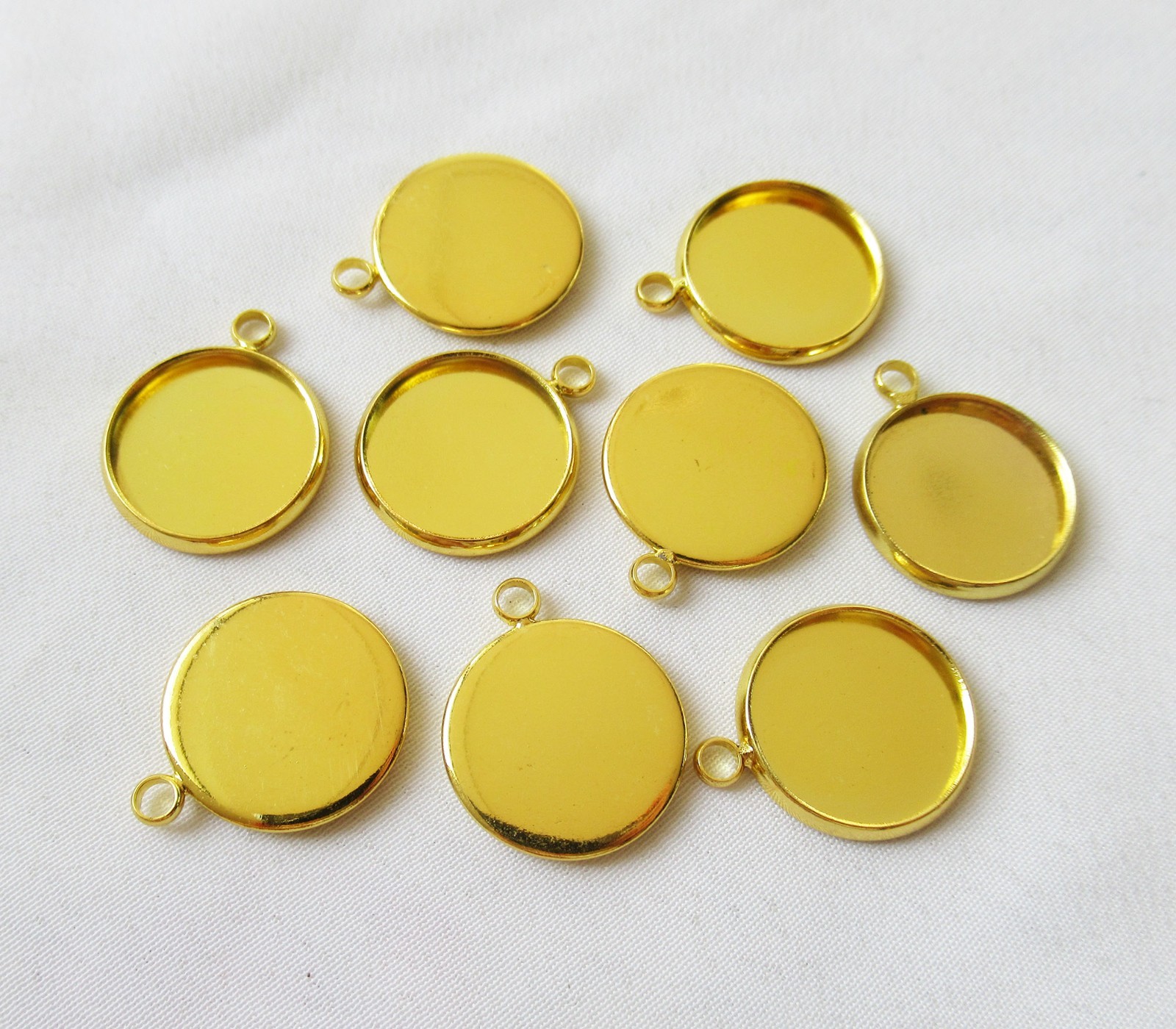50pcs Setting Charm for 14mm Round Cabochons Plated Brass Bezel Cup Findings
