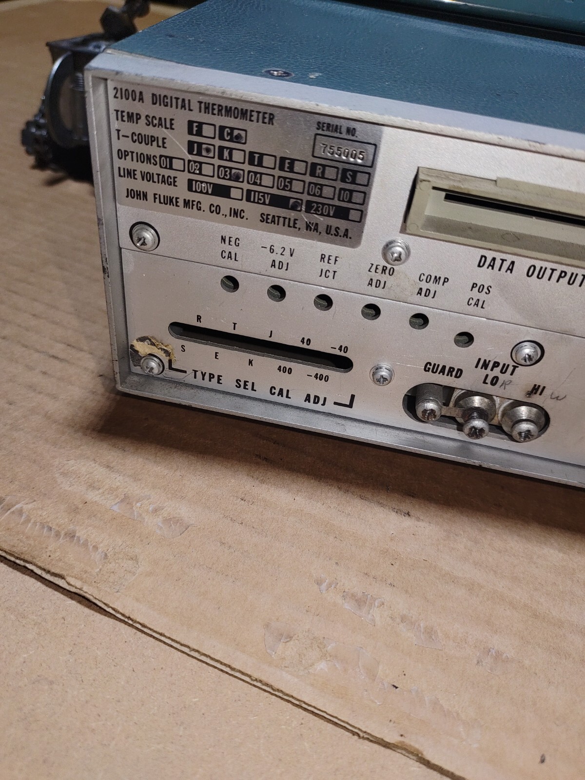 Fluke 2100A Temperature Controller =Used= Tested = Working