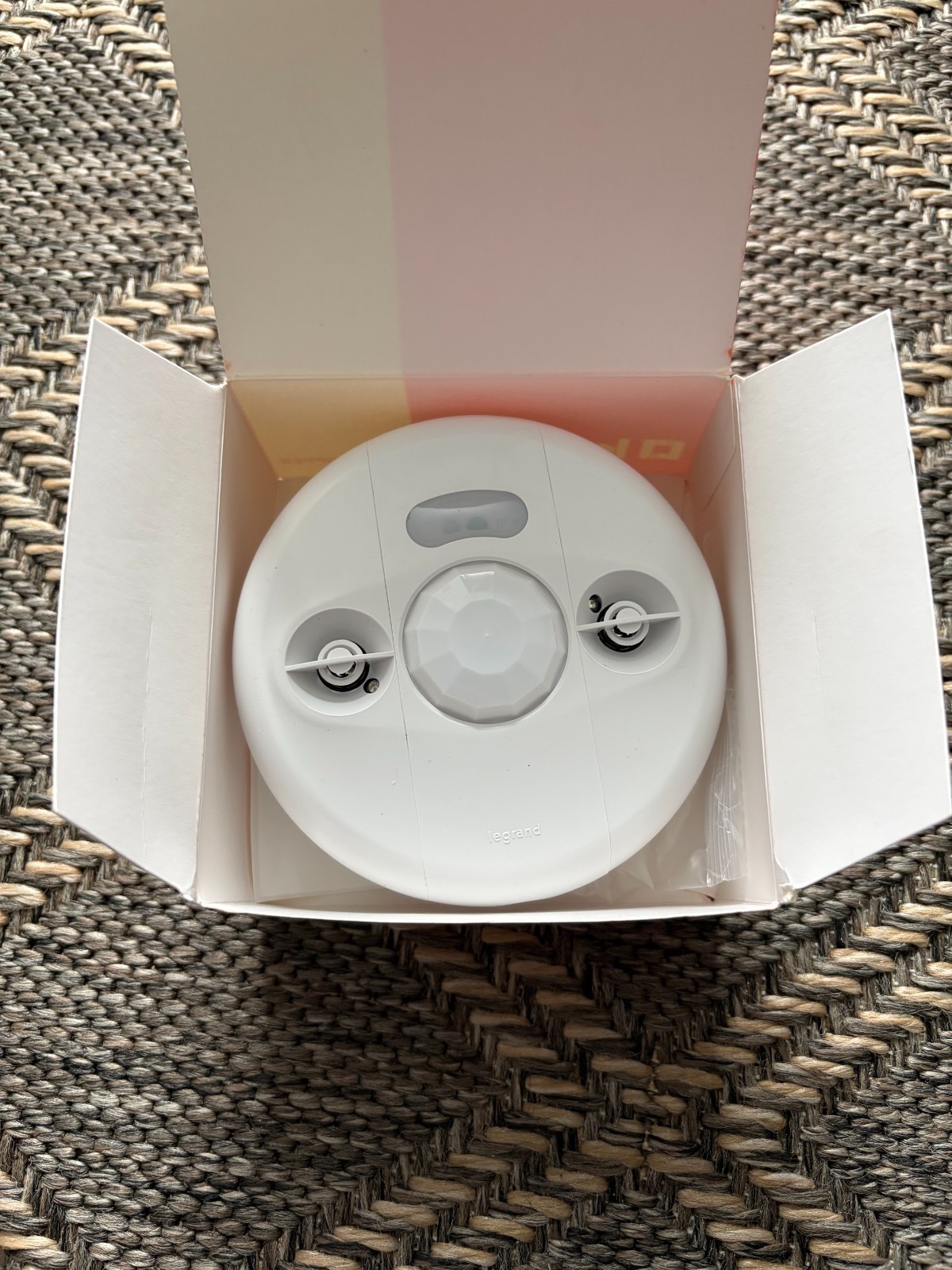 New Legrand Wattstopper LMDC-100 DLM Dual Tech Motion Sensor