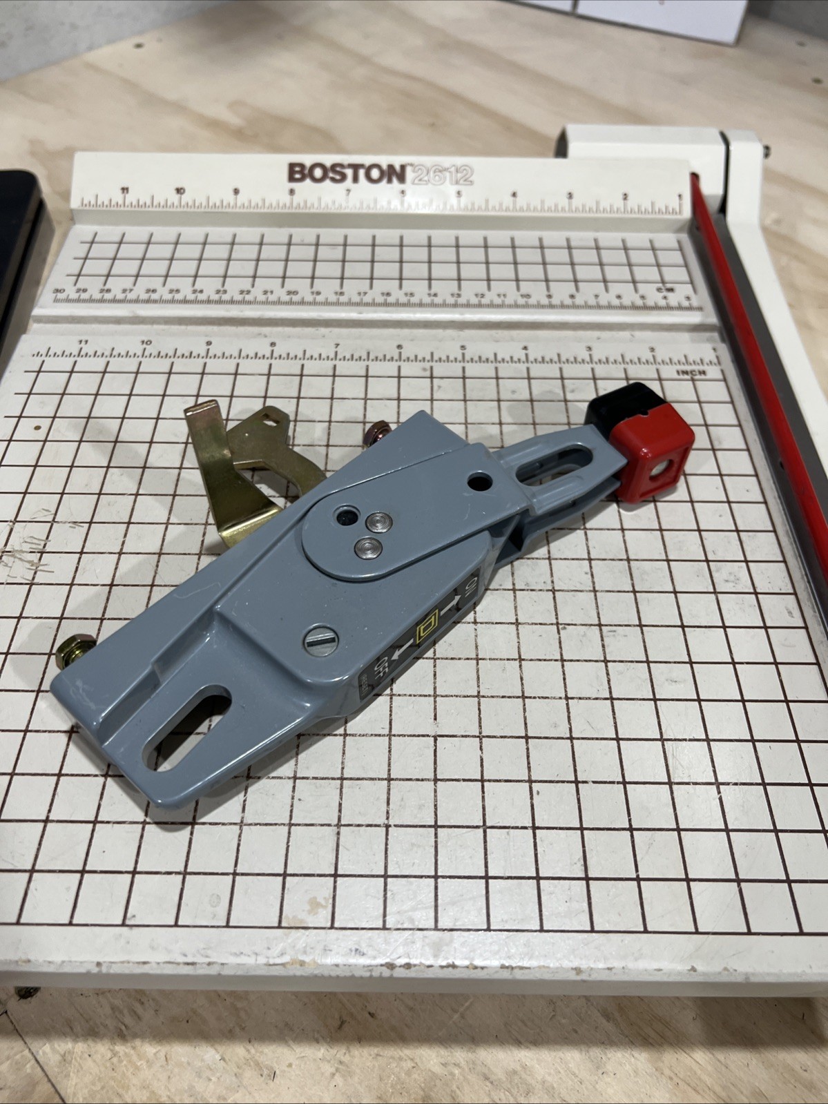 SQUARE D Handle Mechanism Lever Operator for Enclosures