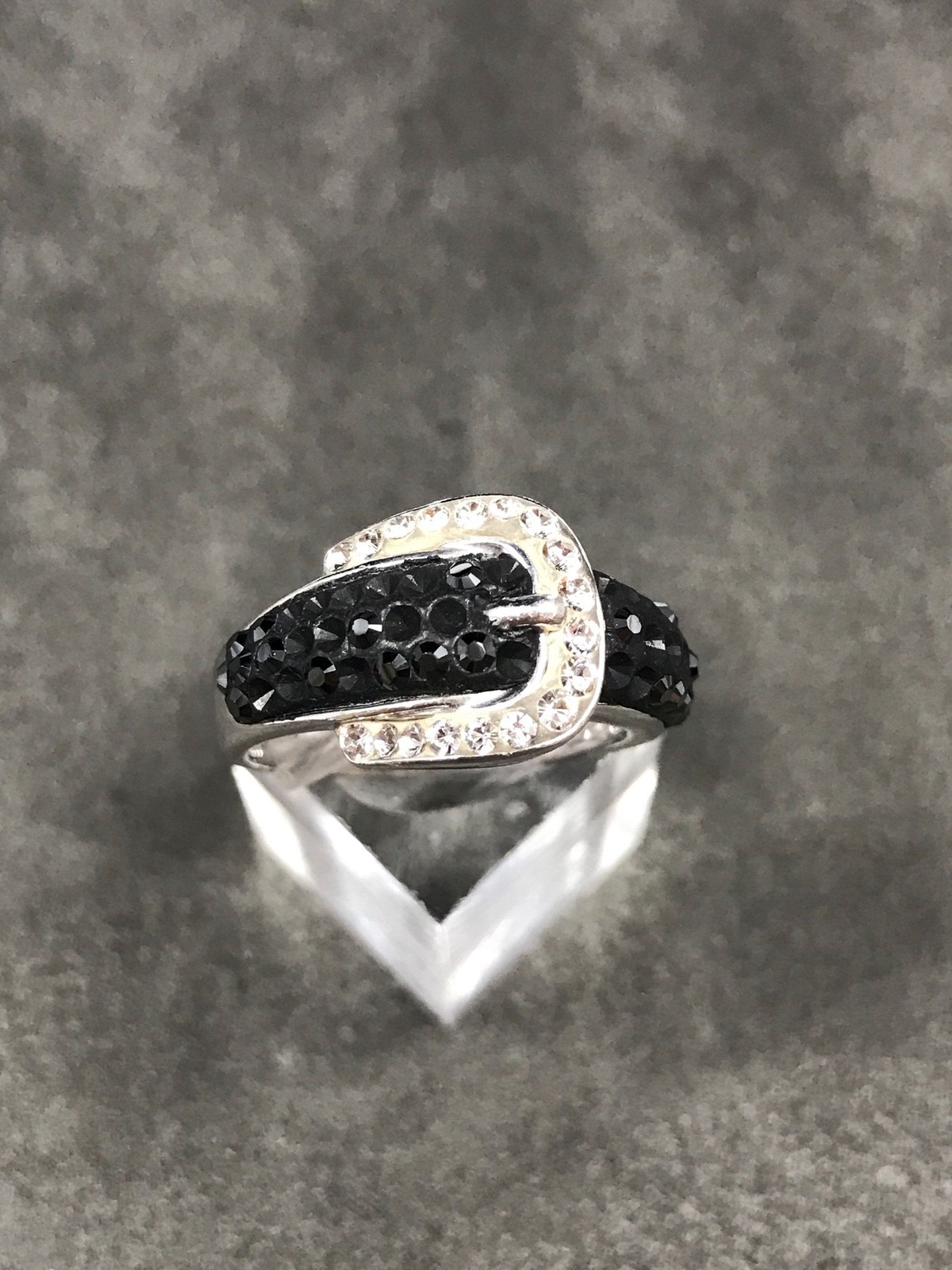 sz 8.5, vtg AU Sterling silver handmade belt ring, 925 w/ crystal cluster