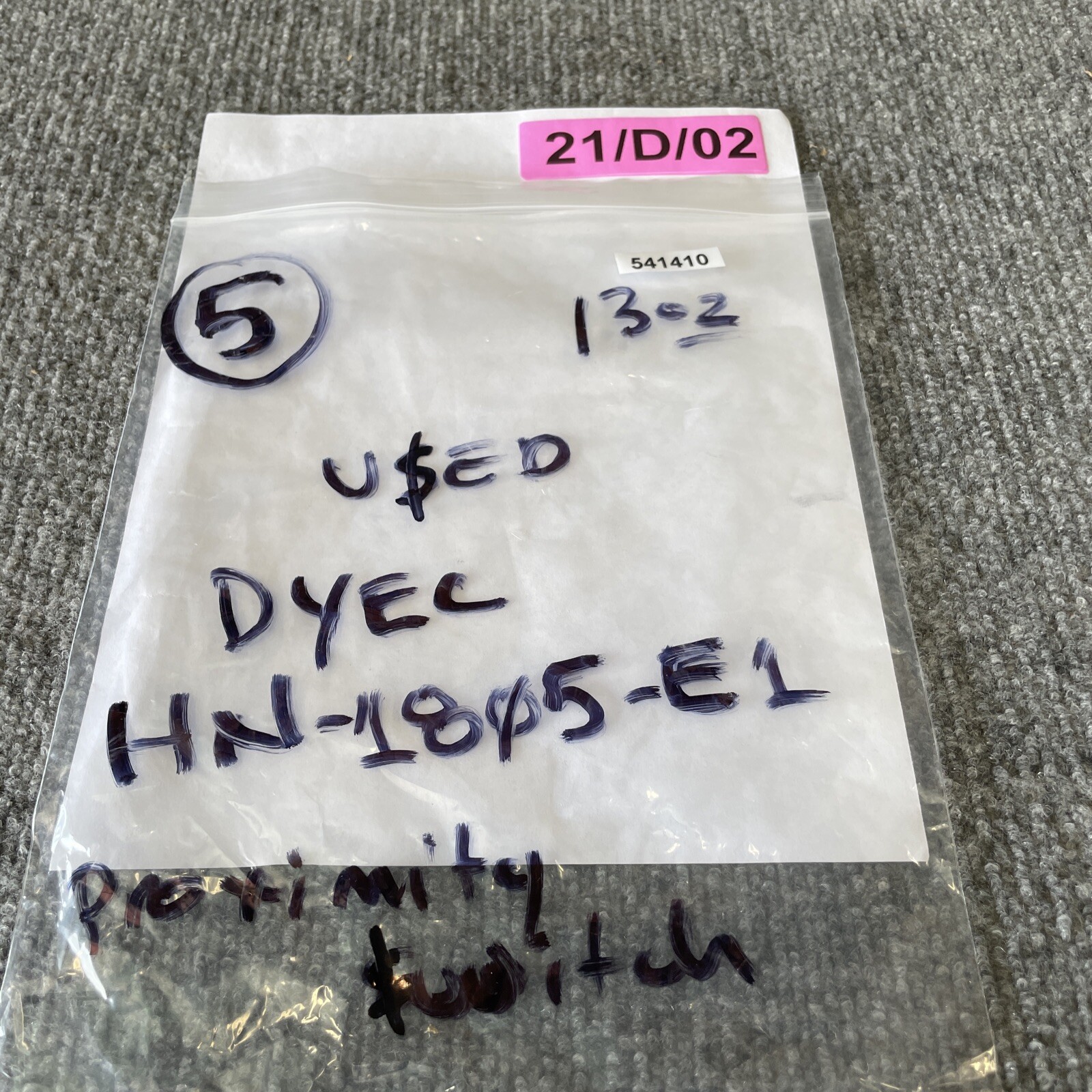 Dyec HN-1805-E1 General Proximity Switch Used
