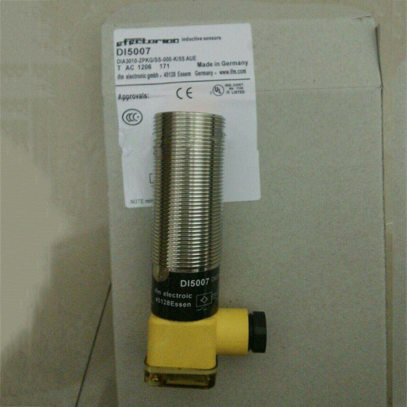 1PC New IFM DI5007 Proximity Switch Sensor Free Shipping