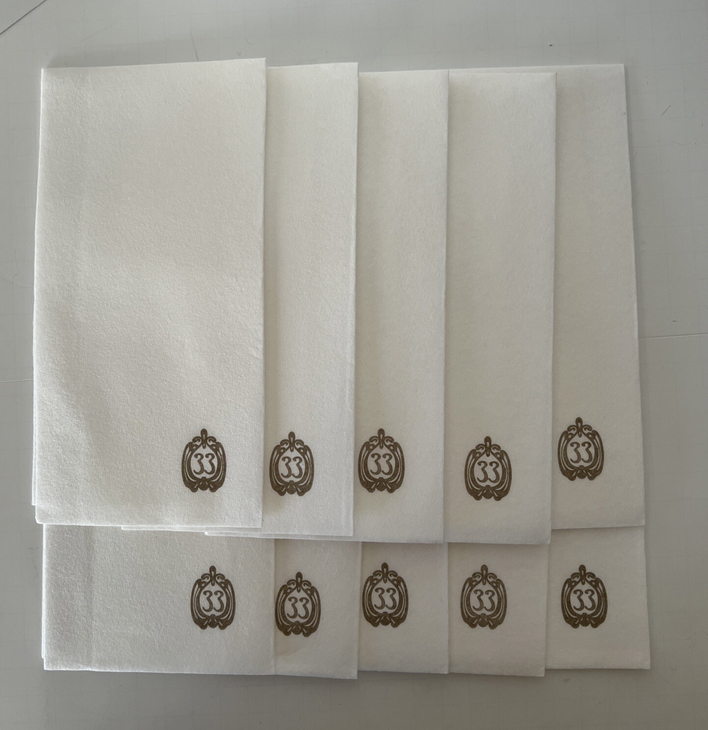 Disney Club 33 Gold Logo Luxury White Paper Napkins - Lot of 10-NEW