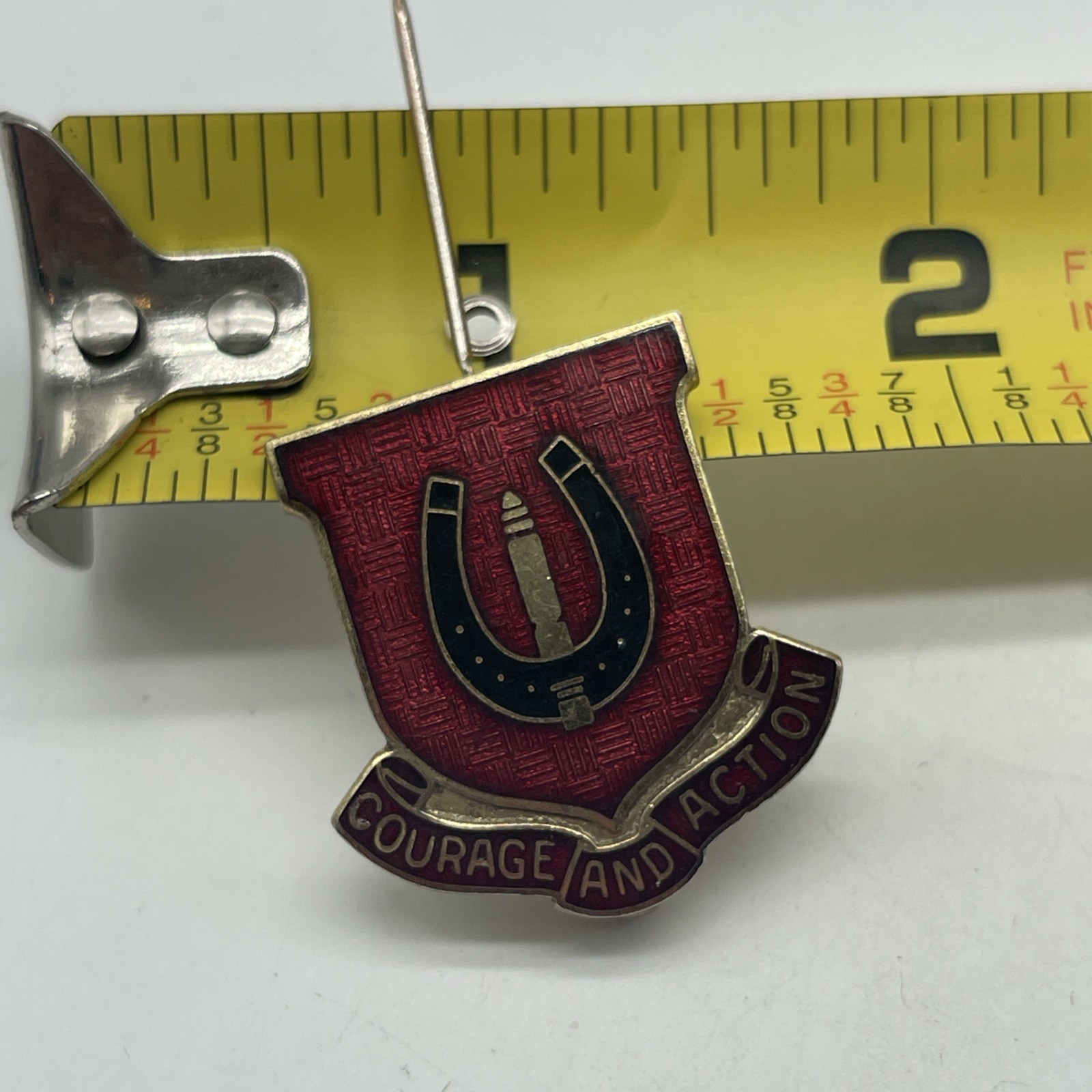 U.S. Military 26th Field Artillery Crest DI DUI Pin Back COURAGE AND ACTION NHM