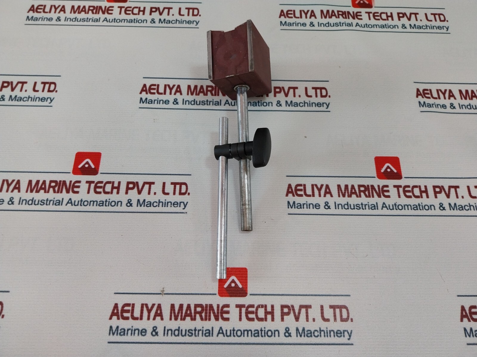 Hactec MB-B Hydraulic Magnetic Base with Arm
