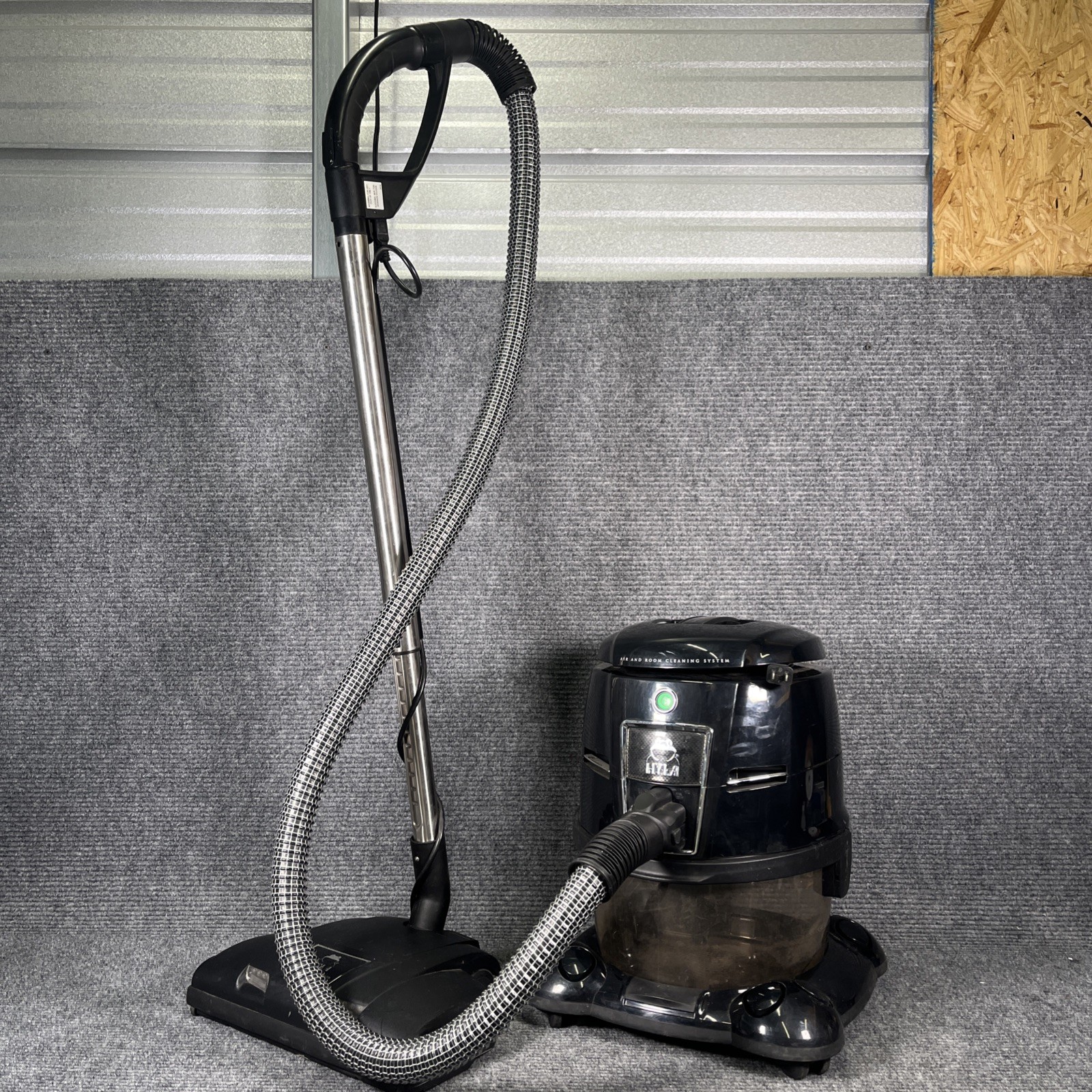Hyla GST Vacuum Air &Room Cleaning System Tested Working Great Condition