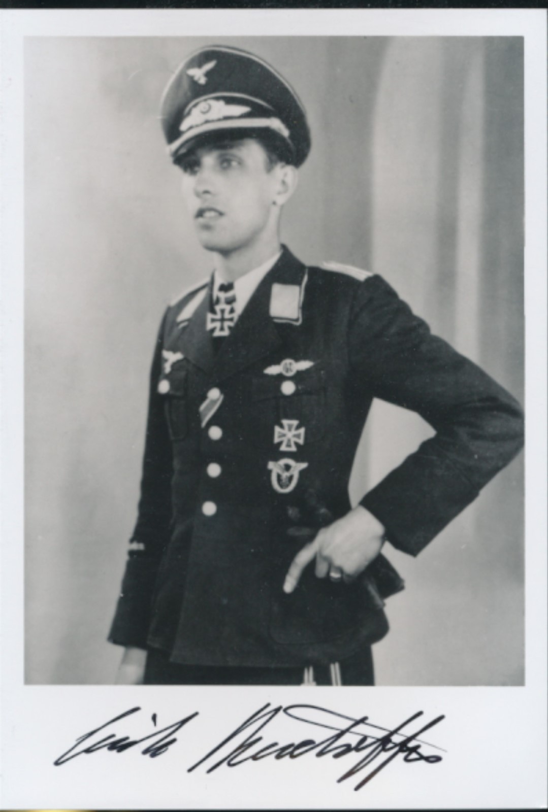 Erich Rudorffer-Luftwaffe Ace signed photo. 222 kills.