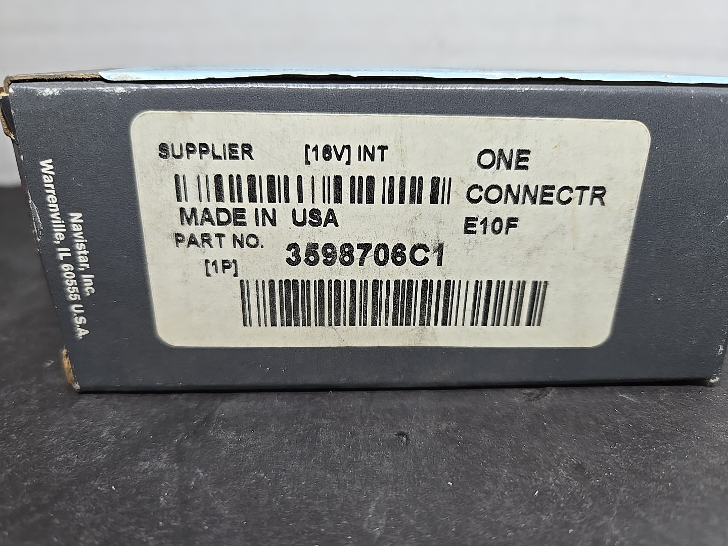 NOS Navistar International 3598706C1 CONNECTOR, ELECT, 32-WAY