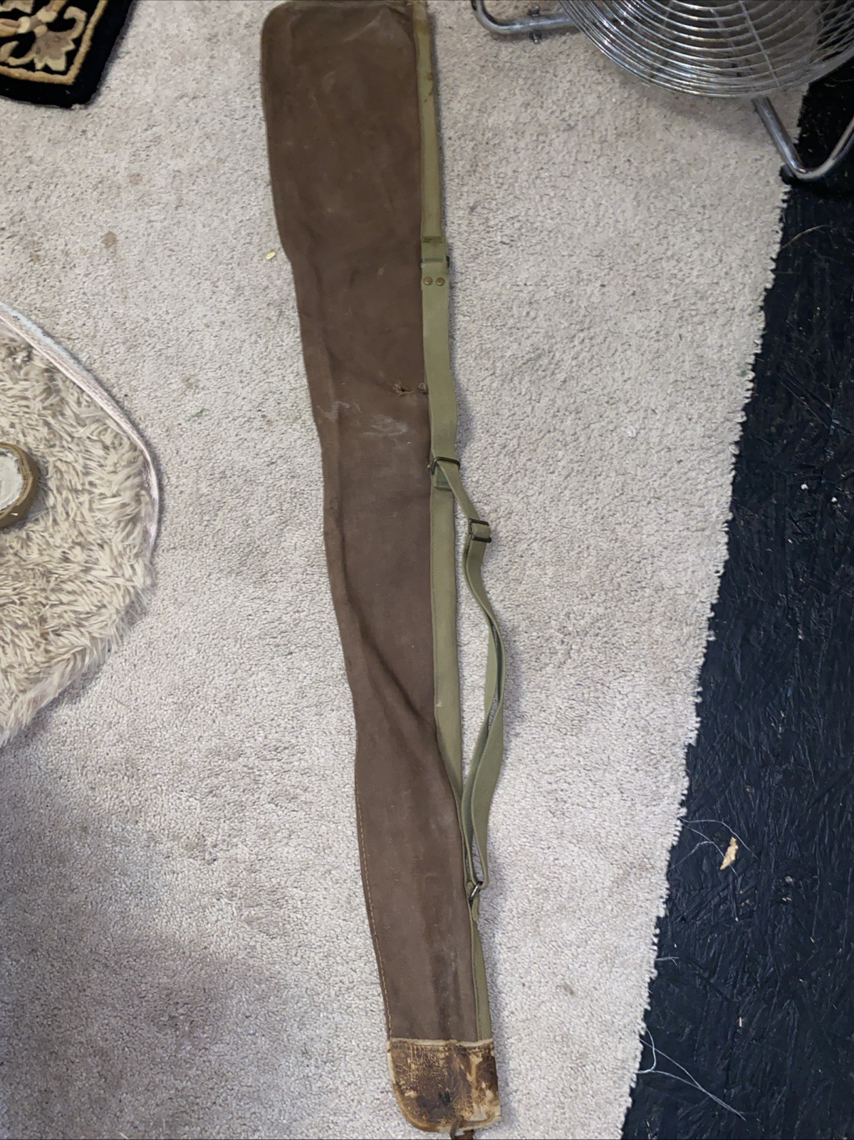 Vintage BOYT Rifle Case Canvas Leather Shoulder Strap USA Up to 44” Old Tag