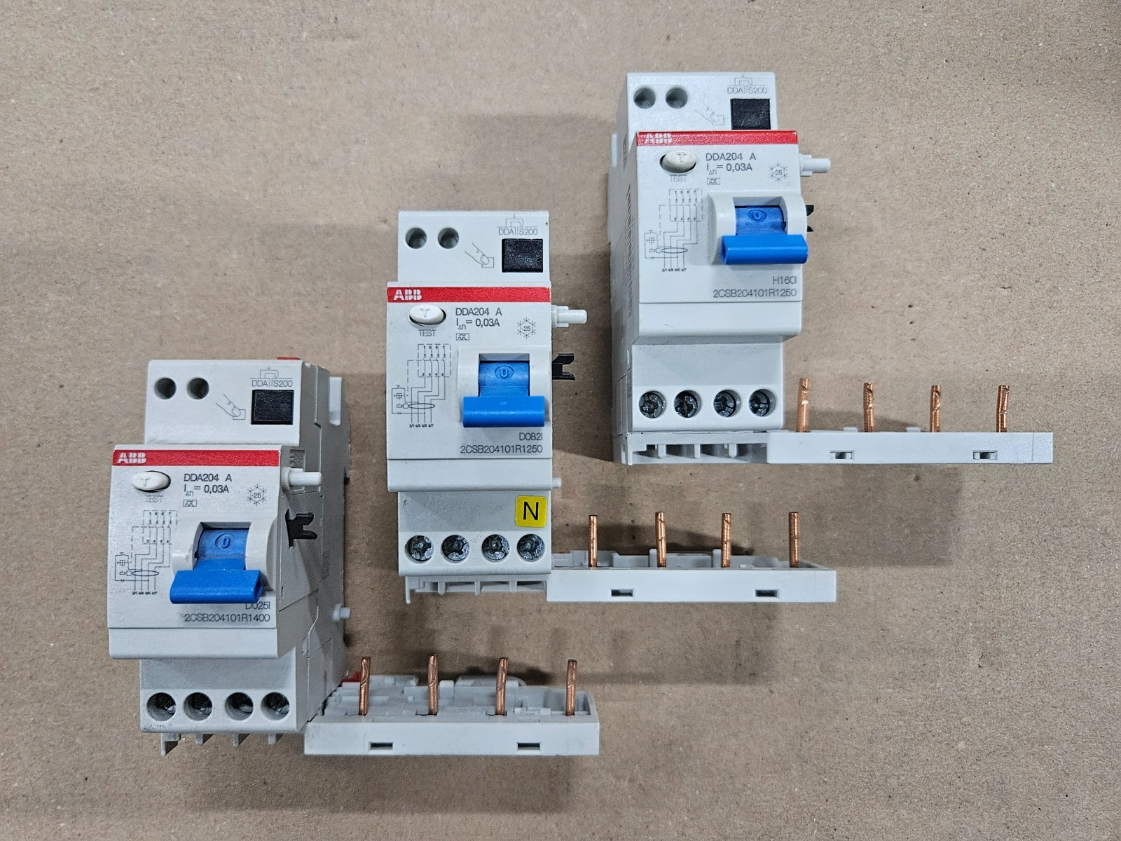 ABB DDA204 DDA204A (3 pieces)