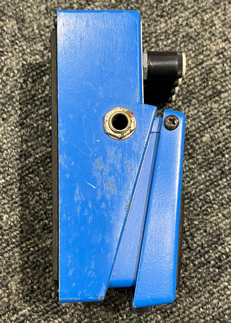 Boss Cs-3 Used