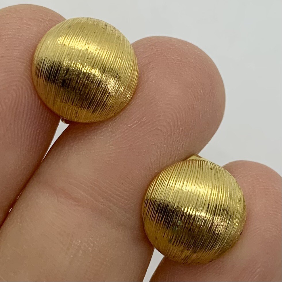 VTG BRUSHED GOLD ROUND BUTTON DOME EARRINGS CLIP-ON STUD TEXTURED 1/2”