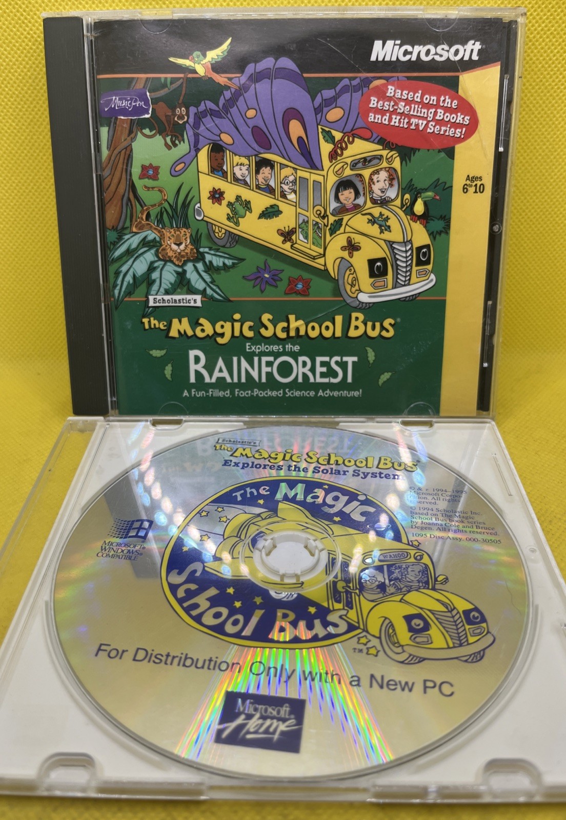 Scholastic's The Magic School Bus Explores The Rainforest & Solar System (PC)