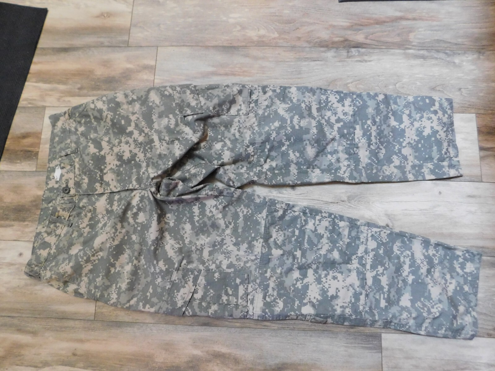 ARMY ACU PANTS  SIZE LARGE - LONG