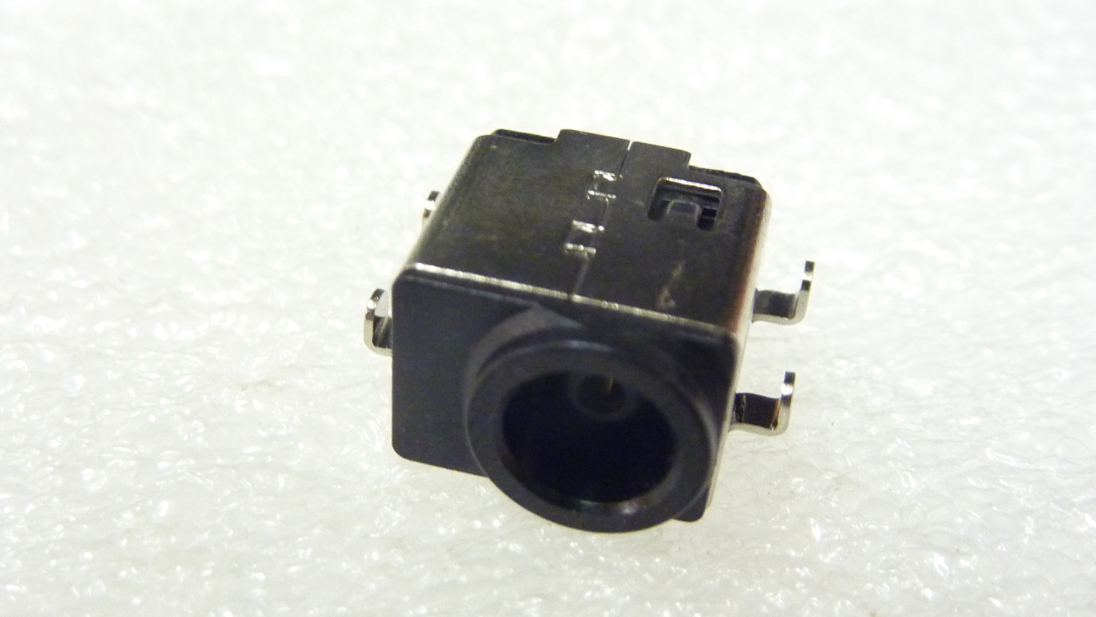 For Samsung Series 3 NP300V3A NP300V4A NP300V5A DC IN Power Jack Charging Port