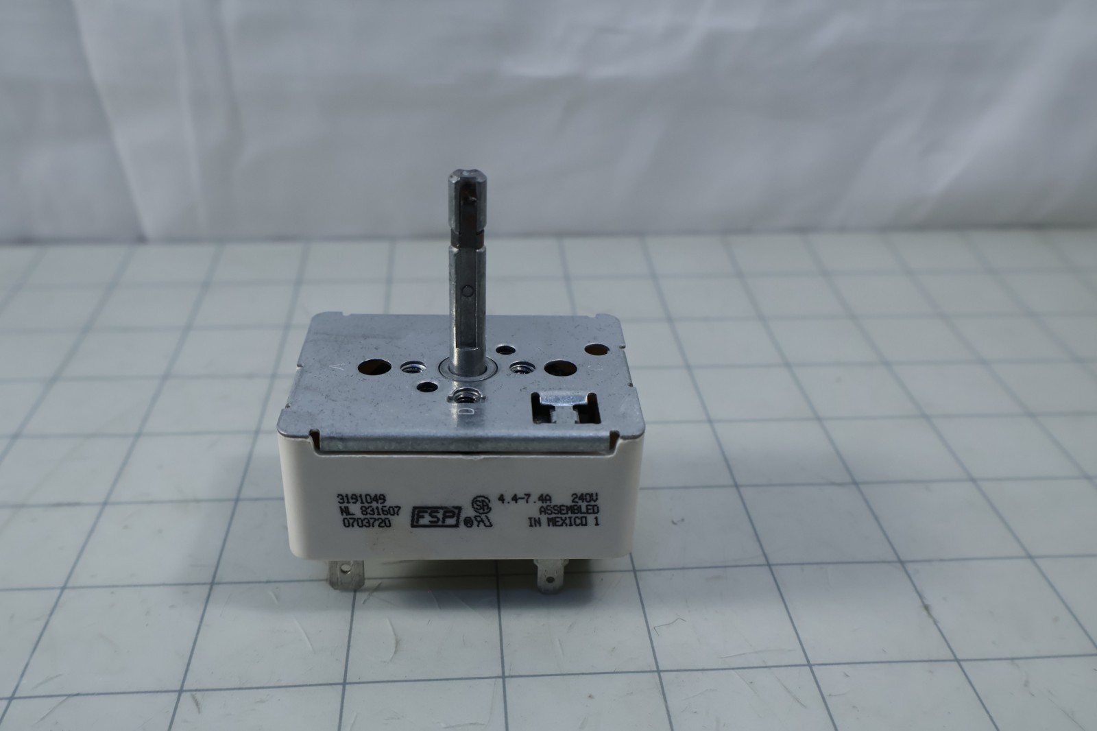 Whirlpool 3191049 / WP3191049 Range Surface Element Infinite Switch NEW