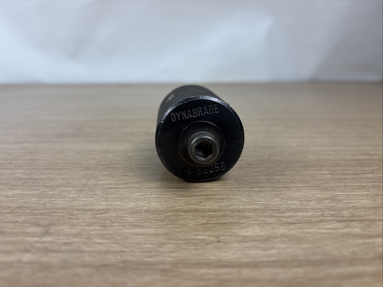 Dynabrade - Air Orbital Sander Bearing Puller - Use with 56052 Bearing