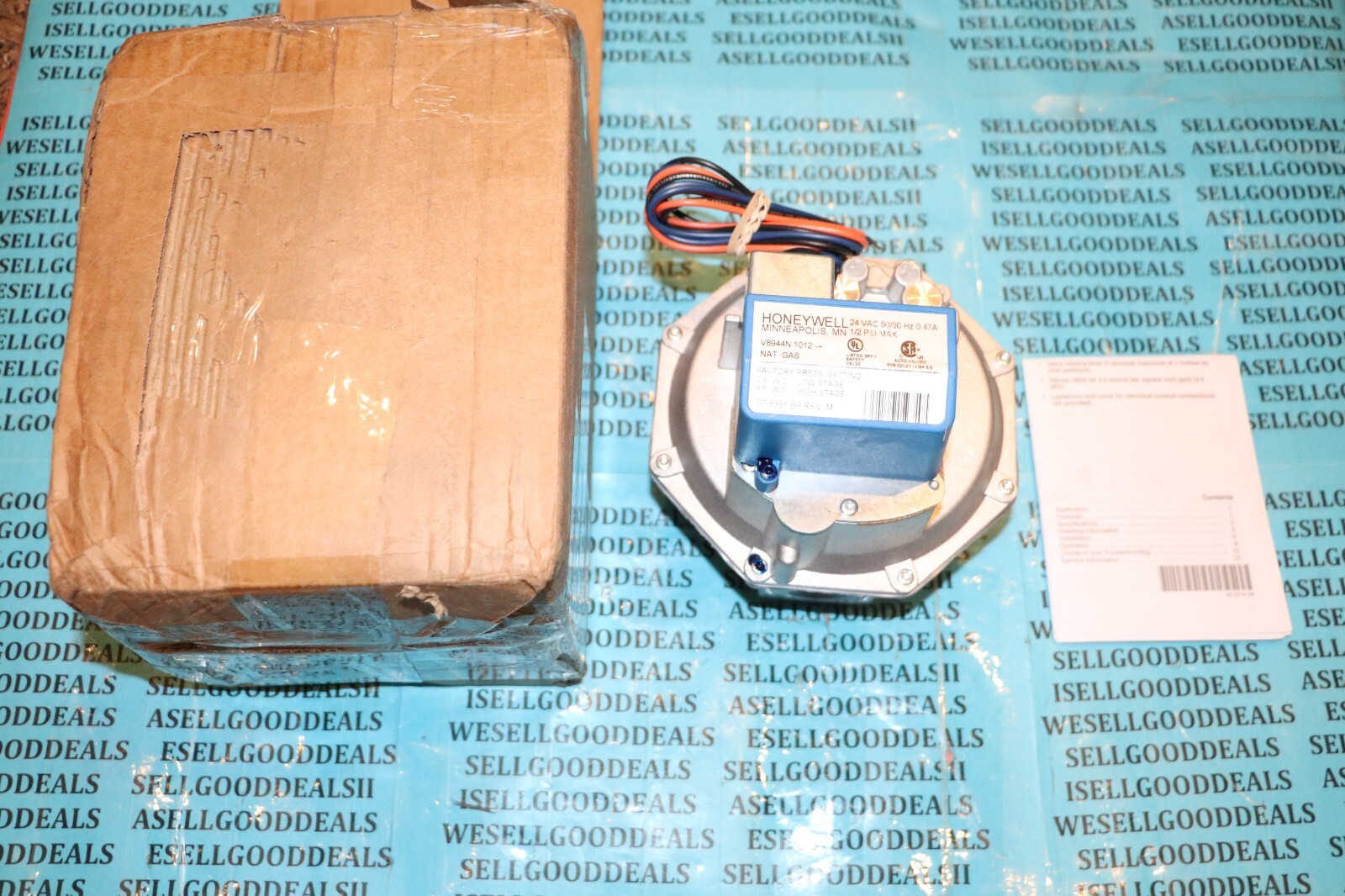 Honeywell V8944N1012 Gas Valve 1" New