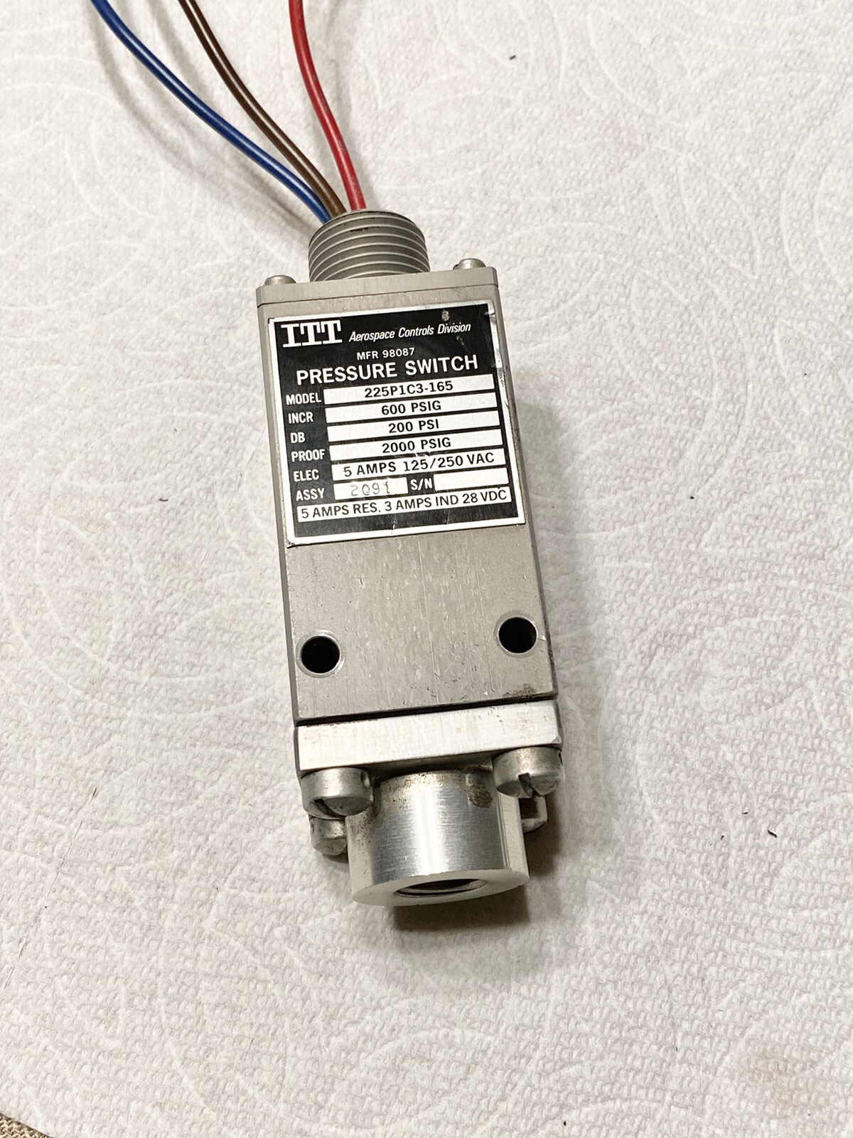 ITT 225P1C3-165 PRESSURE SWITCH *USED*