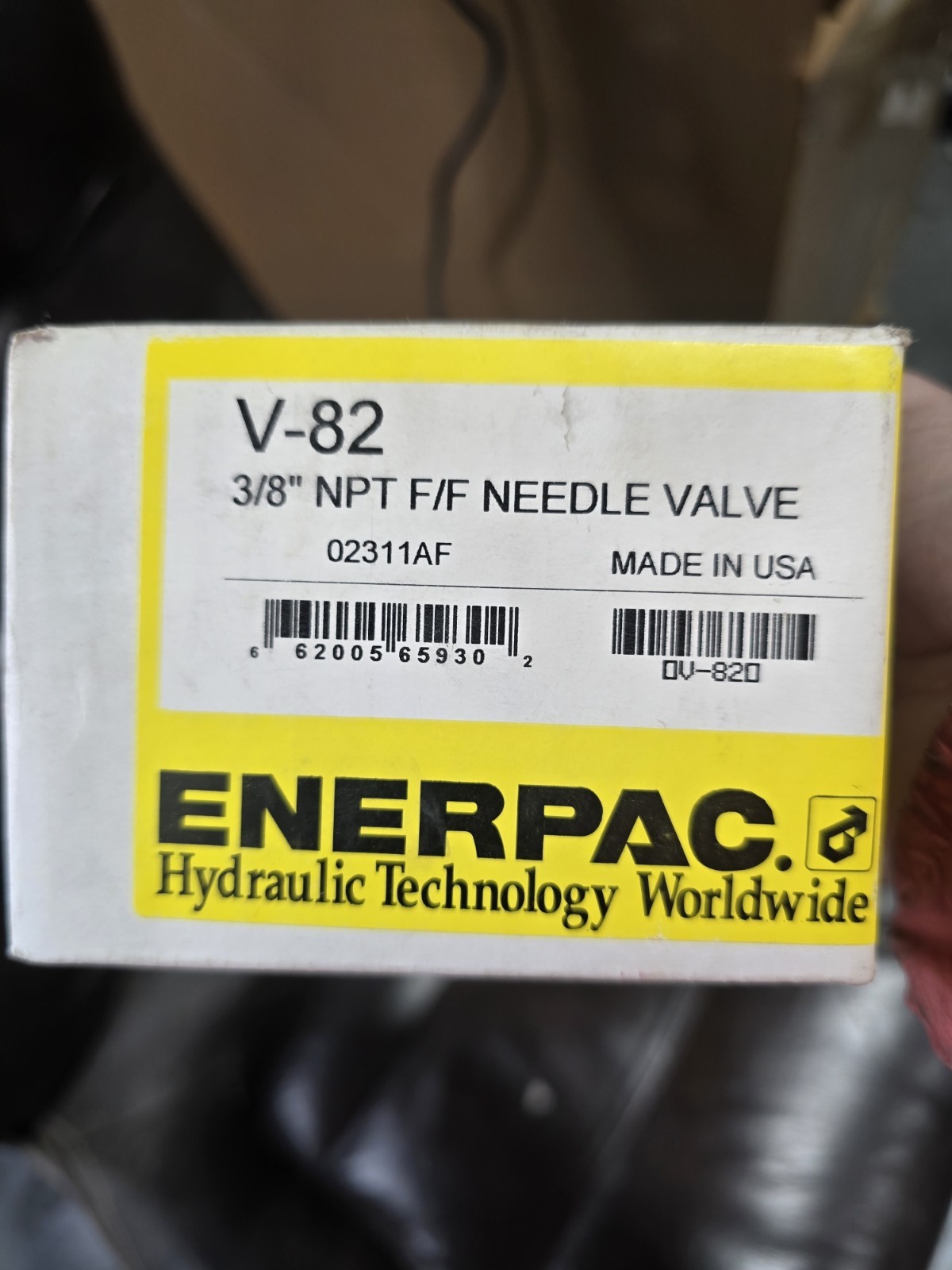 Enerpac V82 Needle Valve 3/8 in NPT F/F Oil Port - NEW In Box
