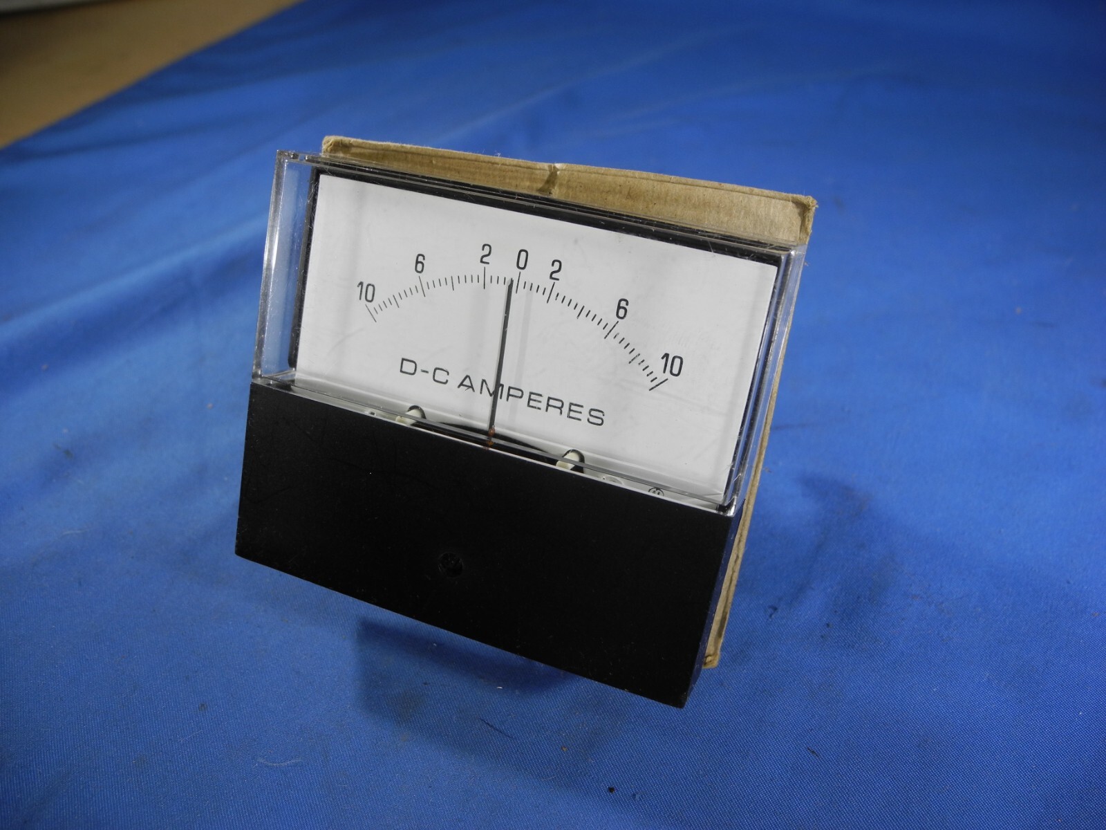 GENERAL ELECTRIC PANEL METER 10-0-10 DC AMPERES 8505 251-2
