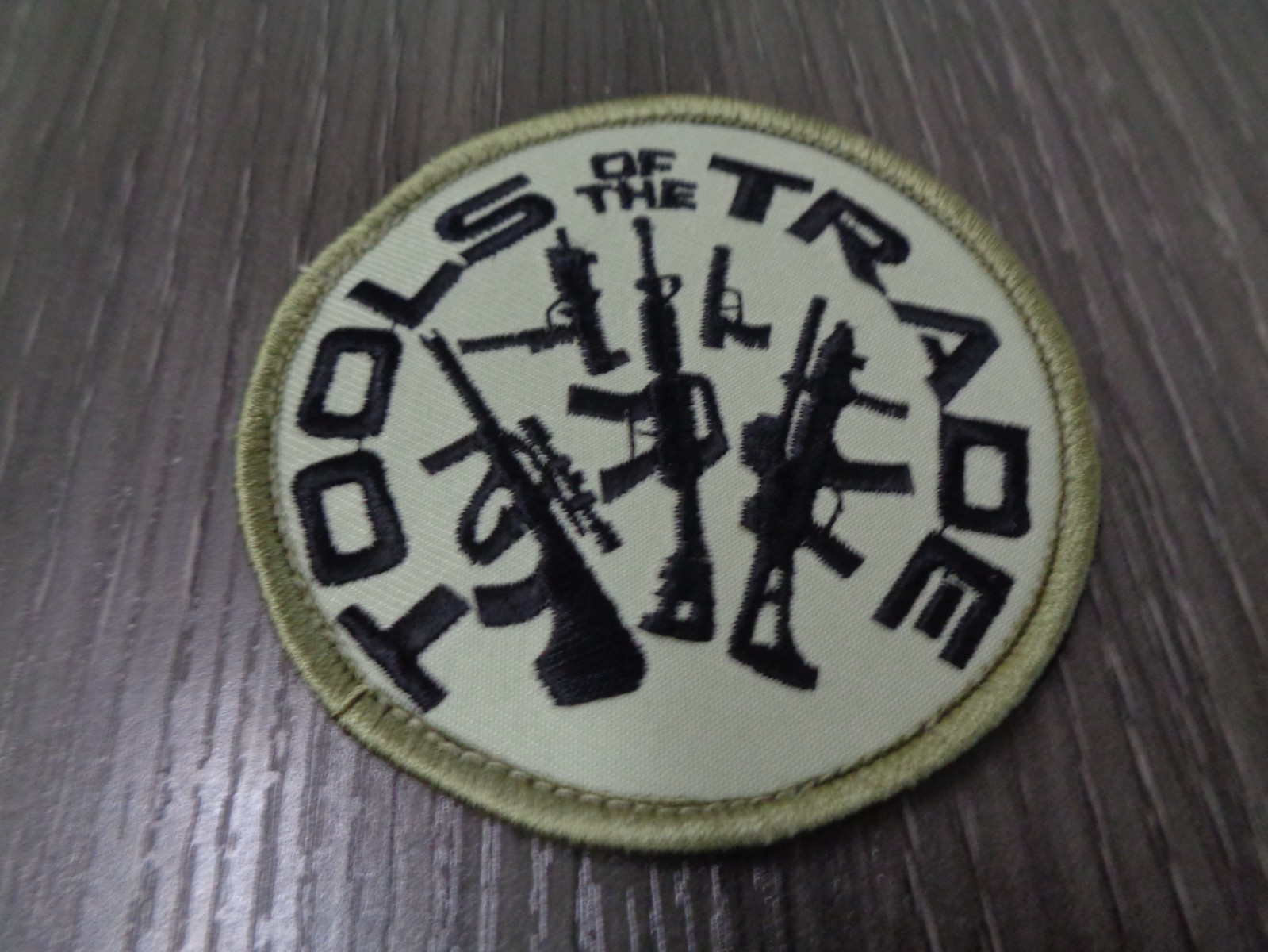 TOOLS OF THE TRADE PATCH  ROUND   W/ HOOK  NEW WITH OUT TAG